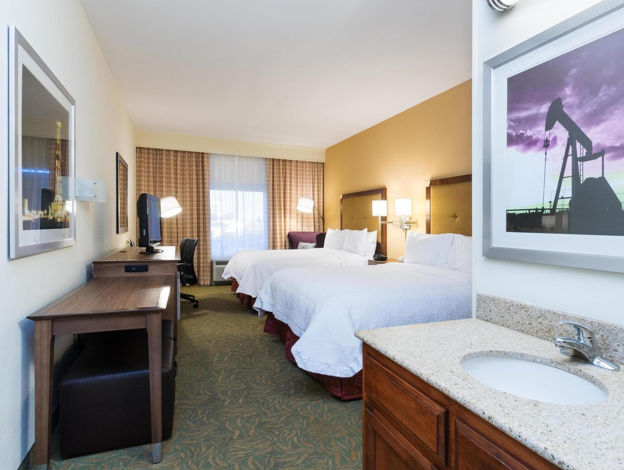 Hampton Inn Odessa photo 3