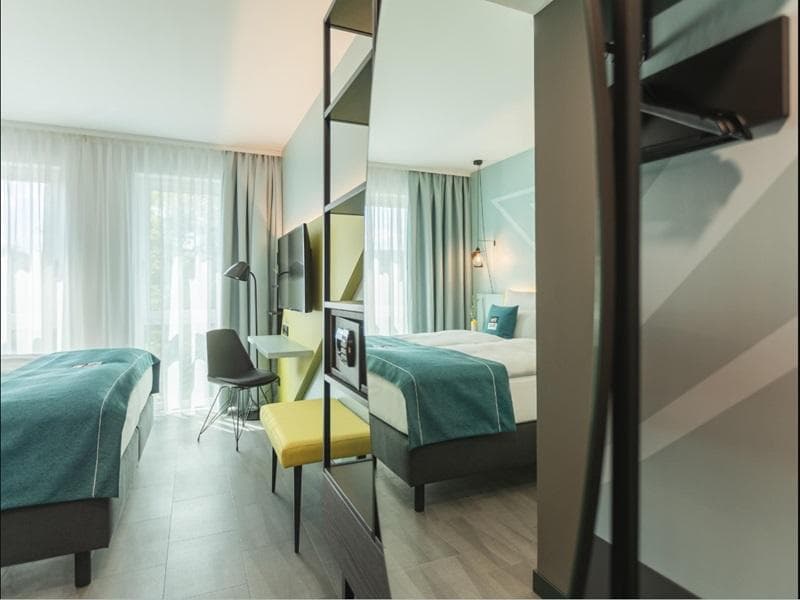 Holiday Inn – the niu, Seven Dusseldorf Ost by IHG photo 5
