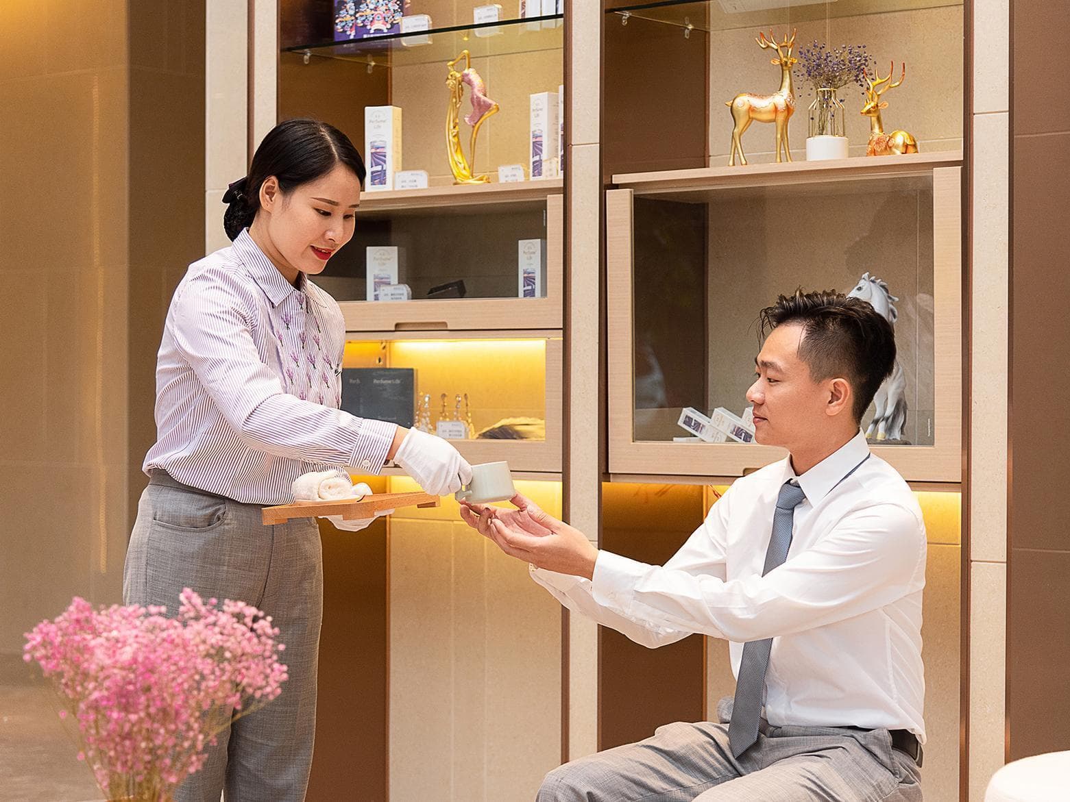 Lavande Hotel Foshan Shunde Longjiang Center photo 2
