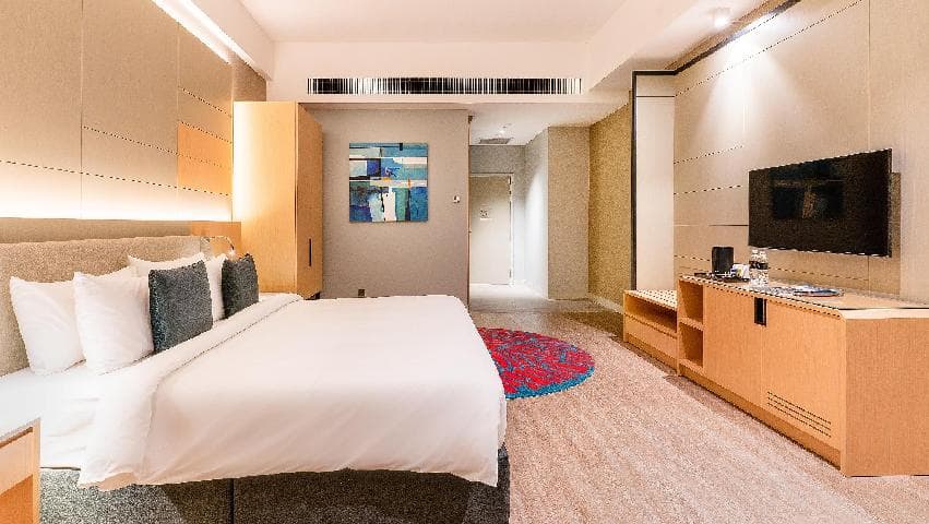M World Hotel photo 2