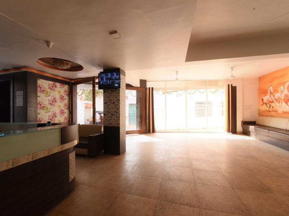 Hotel Atithi Bhawan by Sky Stays photo 5