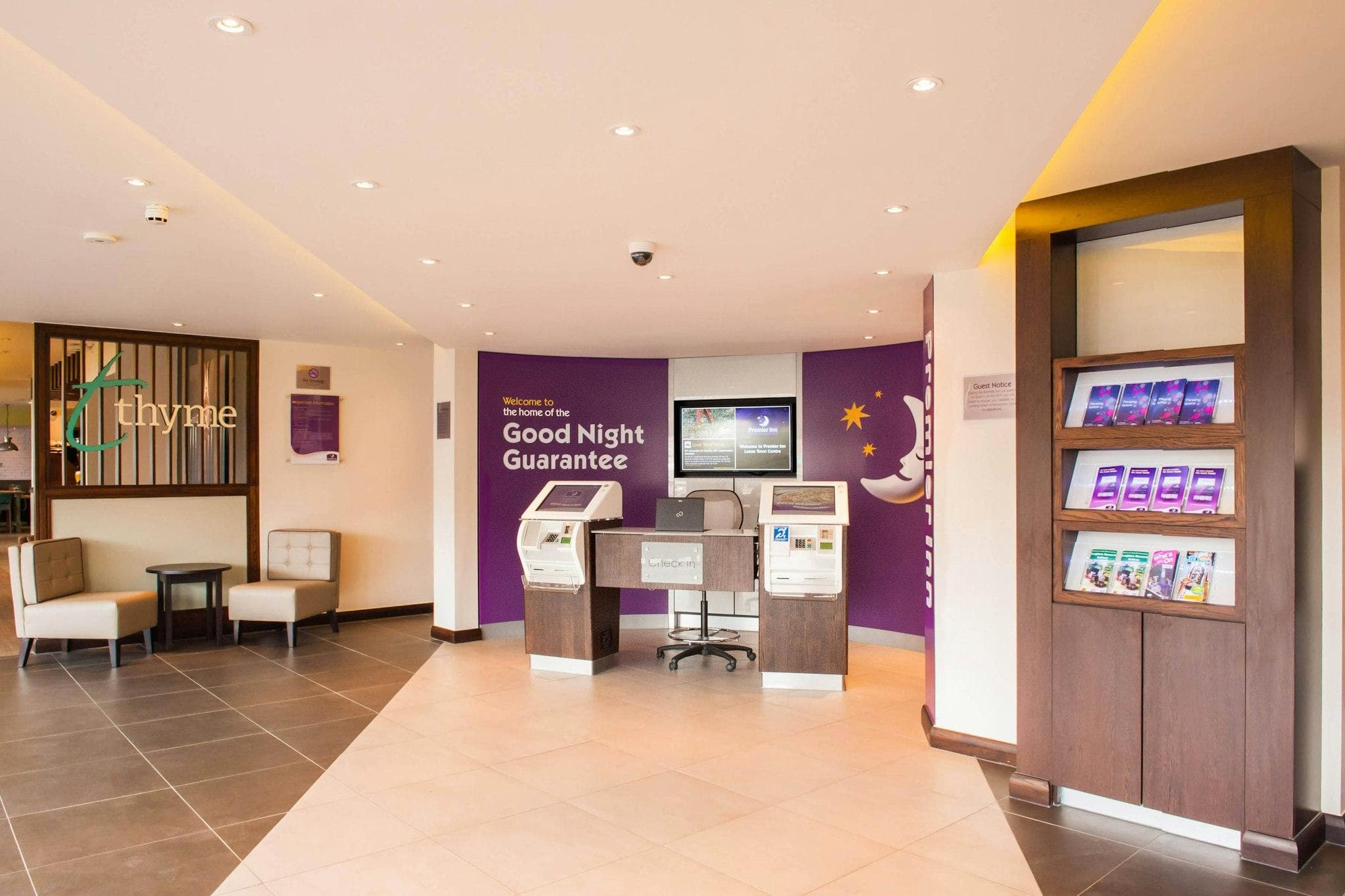 Premier Inn Luton Town Centre photo 3