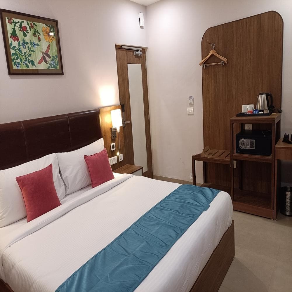The Beacon Hotel Vadodara photo 2