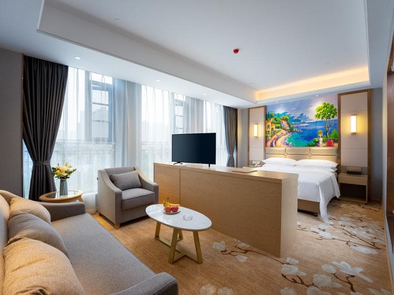 Vienna Hotel Wuhan Guobo Jiangang Metro Station photo 2