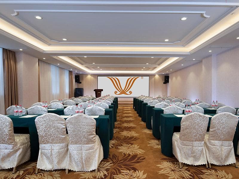 Vienna Hotel Jiangsu Zhangjiagang Passenger Terminal Station photo 4