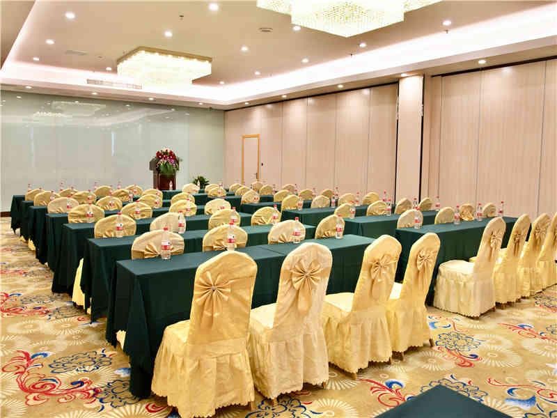 Vienna Hotel Suzhou Yangcheng Lake Fashion Stage photo 4