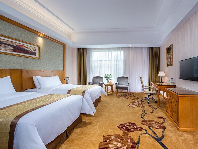 Vienna Hotel Guangdong Heyuan Shili East Bank High-Speed Railway Station photo 2