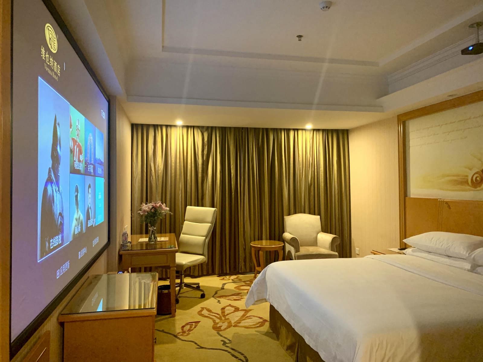 Vienna Hotel Shenzhen Bao'an Airport Taoyuanju Pingluanshan Metro Station photo 2