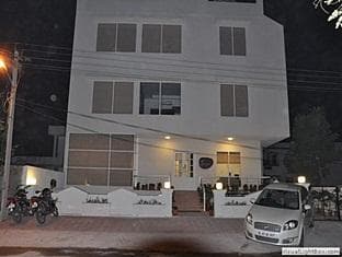 Hotel S-57