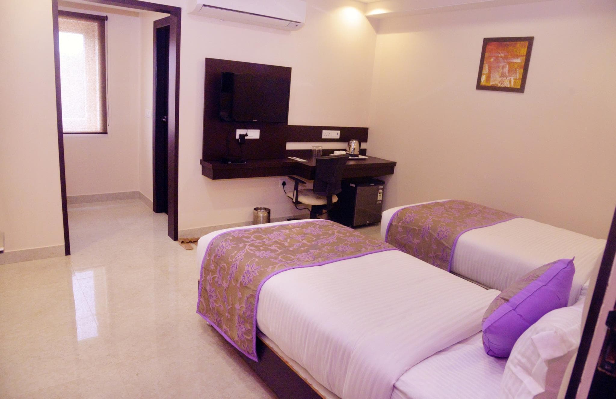 Hotel Shree Kanha Residency photo 2