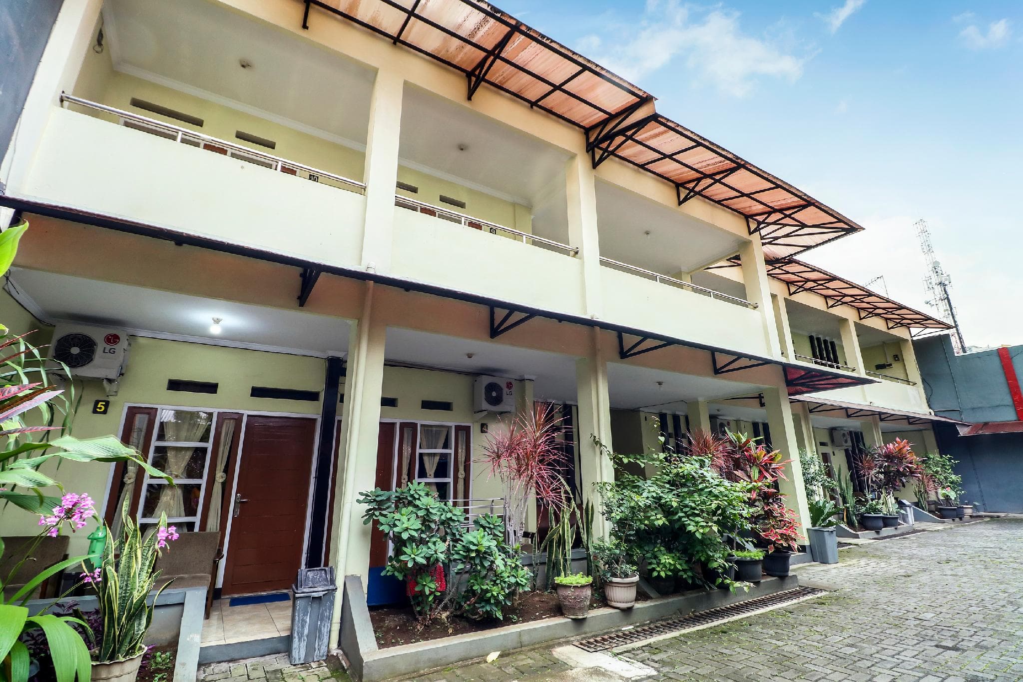 SPOT ON 90921 Wisma Pkpn 2 photo 3