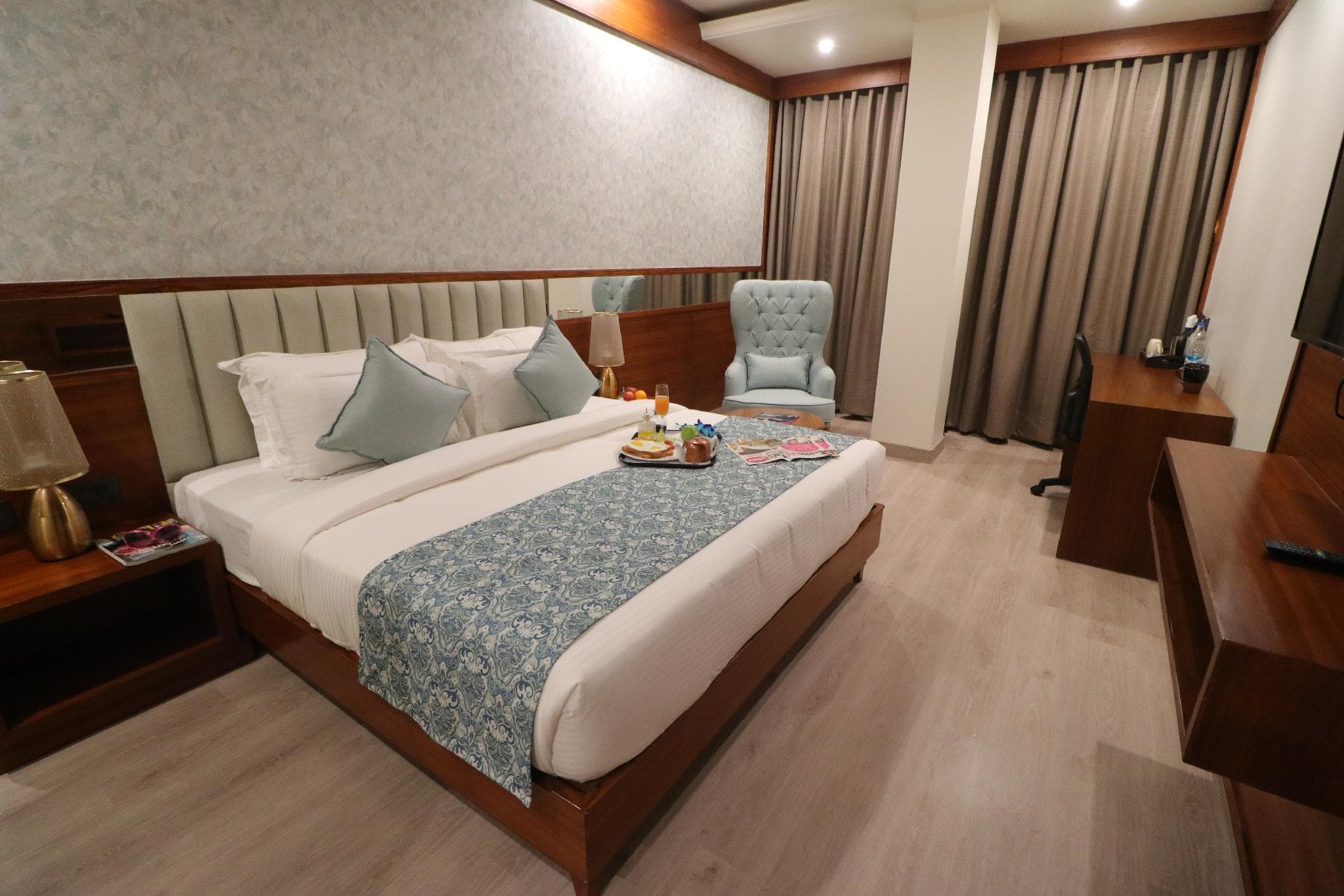 Elm Hotel photo 3