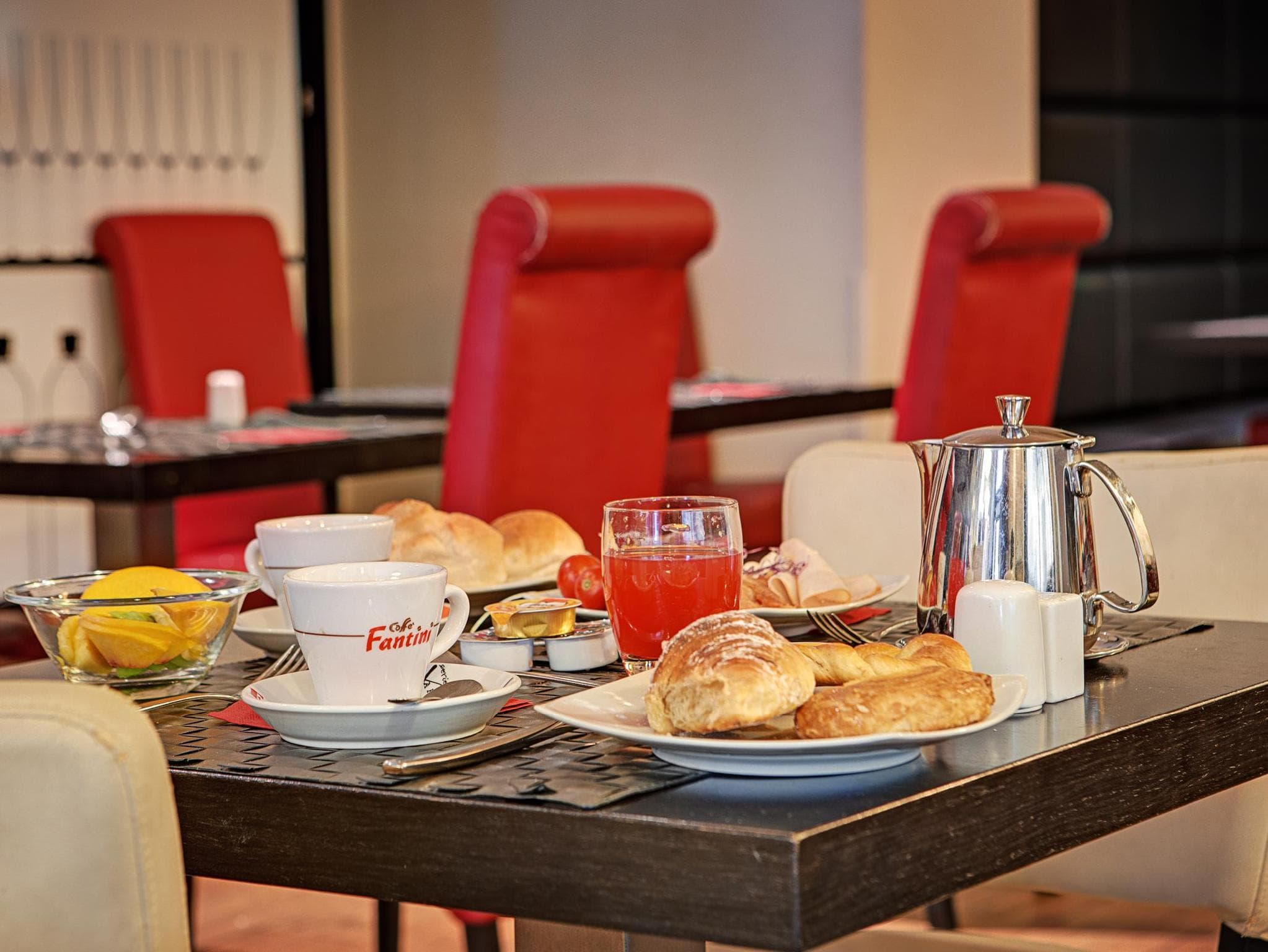 Dharma Luxury Hotel photo 3