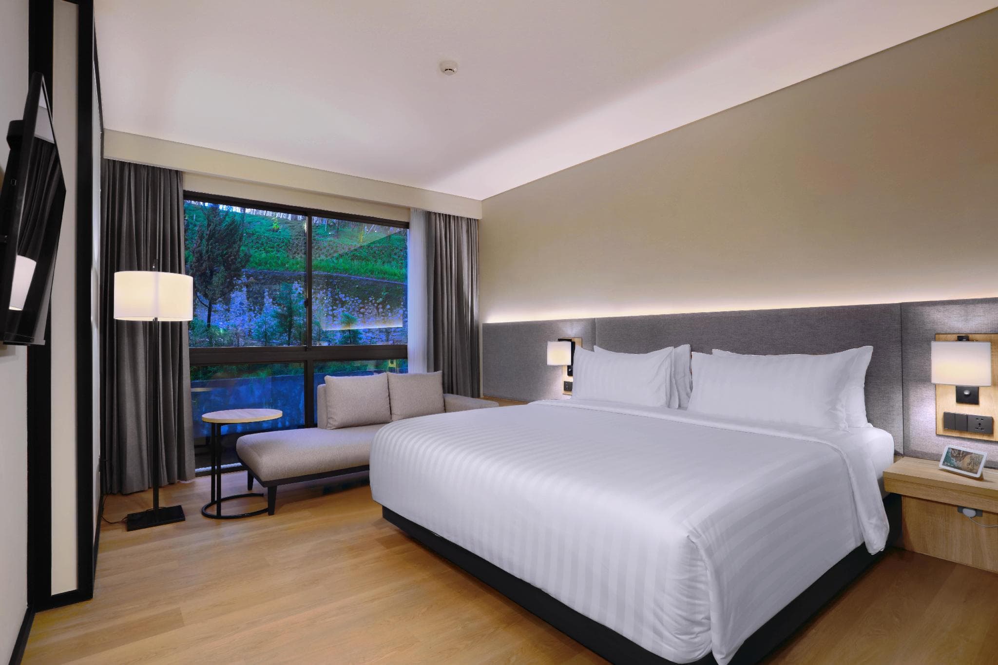 GRAND ASTON Puncak Hotel & Resort photo 2