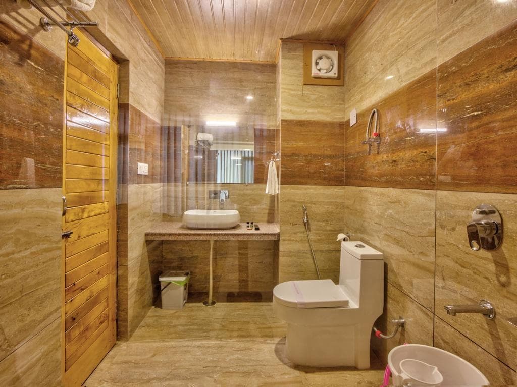 Hotel Swastik Grand photo 2