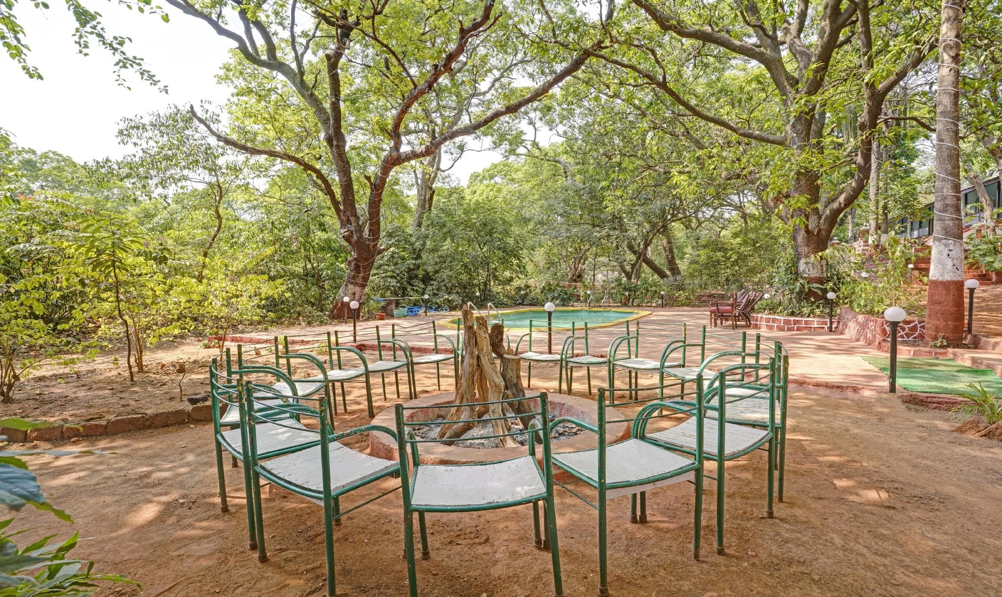 Treebo Cecil Resort Matheran With Swimming Pool photo 4