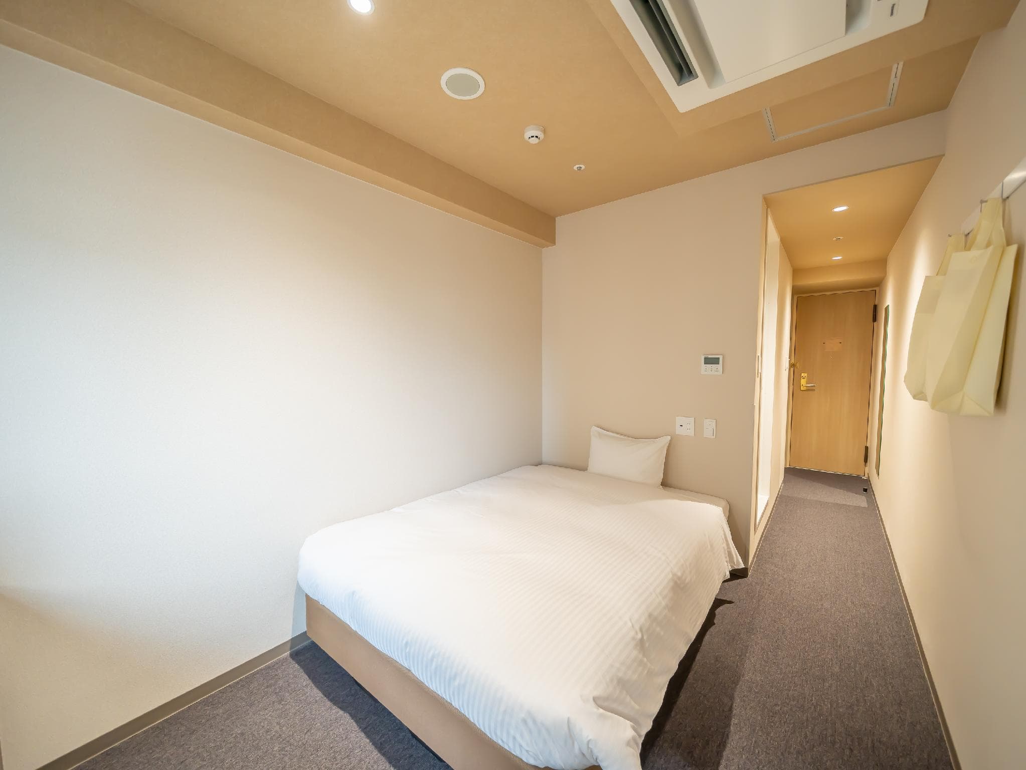 Shinsaibashi Arty Inn photo 2
