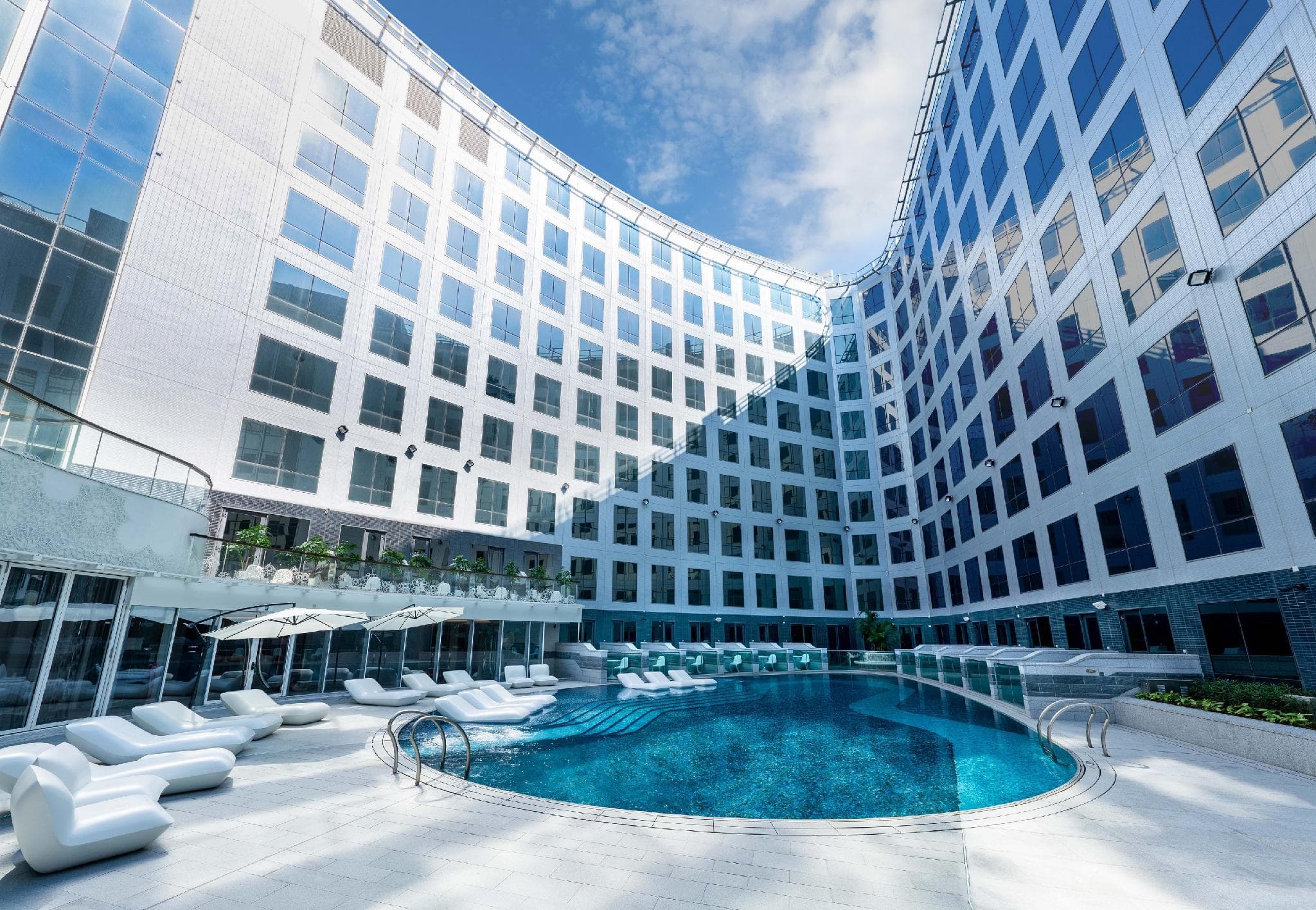 Regala Skycity Hotel by Regal Hotels photo 5