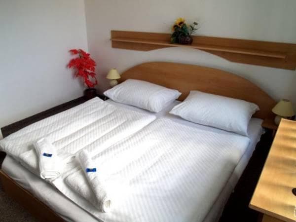 Hotel Isora photo 2