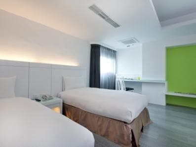 Yes Hotel photo 2