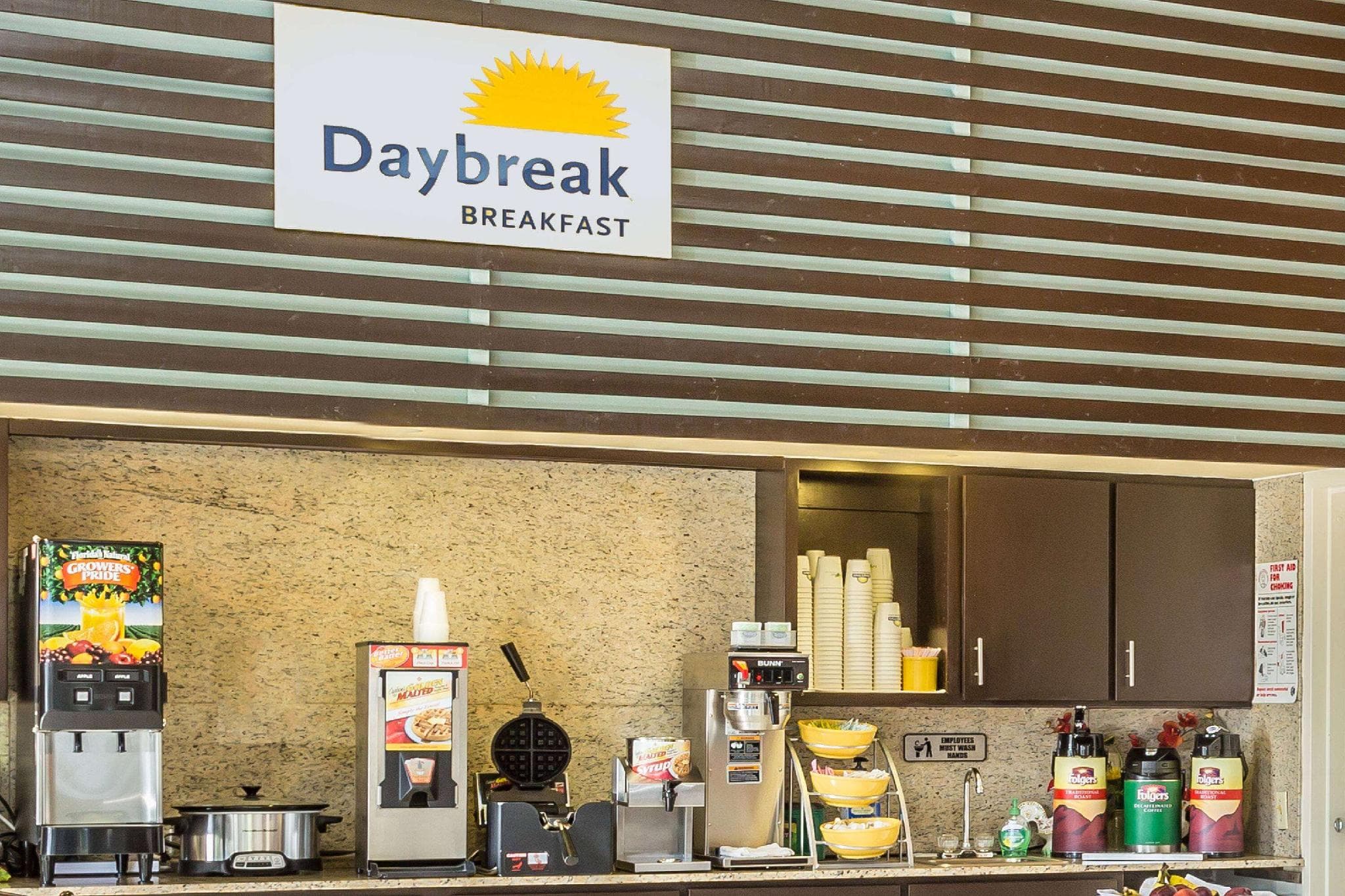 Days Inn by Wyndham Lake Park/Valdosta