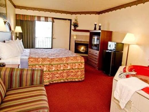 Pigeon River Inn photo 5