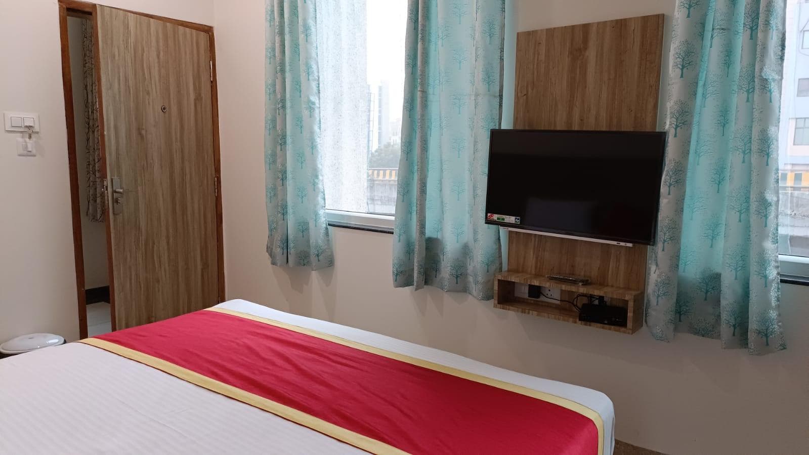 Hotel Harmony Rooms & banquet photo 4