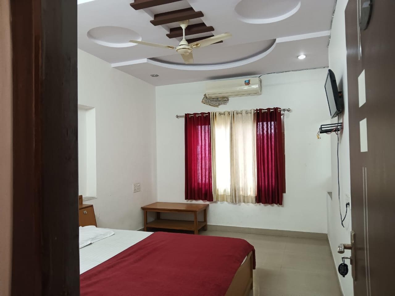 HOTEL SHREE PRAYAG photo 2