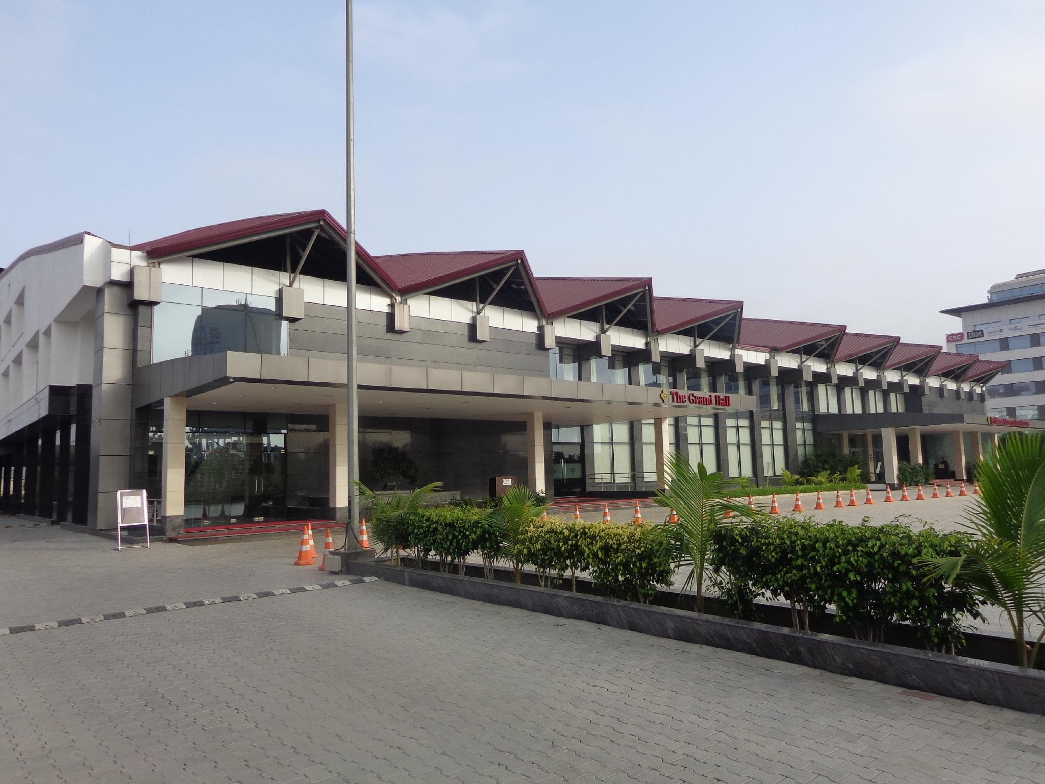 Brilliant Hotel & Convention Centre photo 2