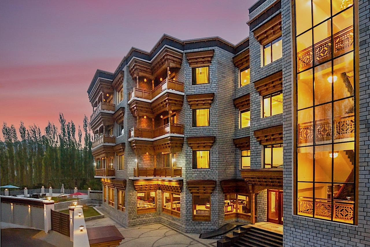 Hotel Gyalpo Residency - A Mountain View Luxury Hotel in Leh photo 4