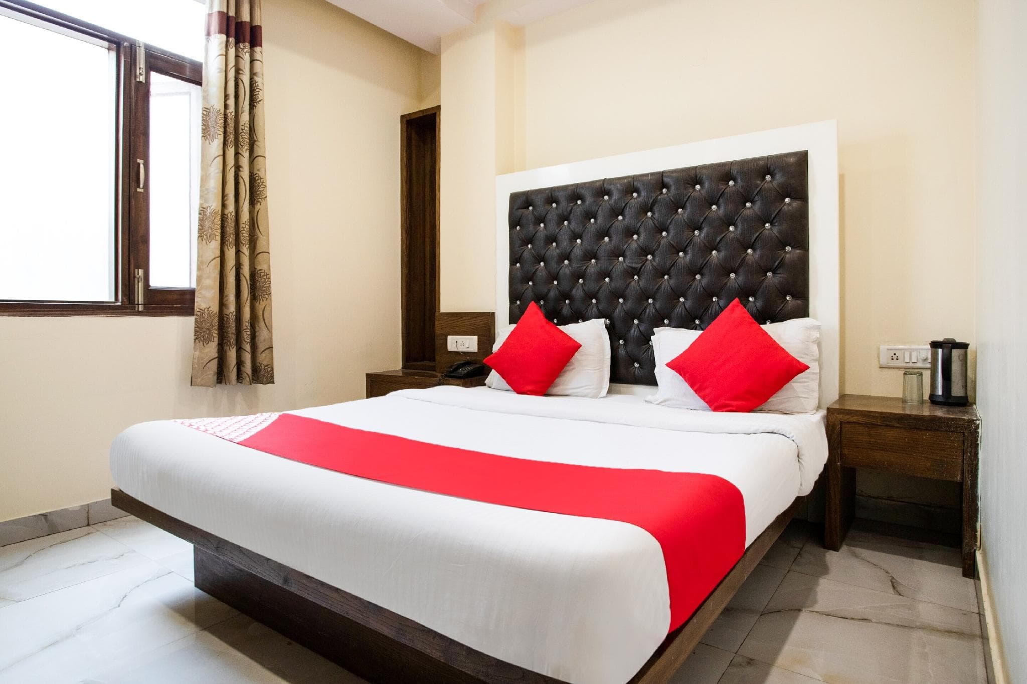 Hotel O Saffron Inn photo 2