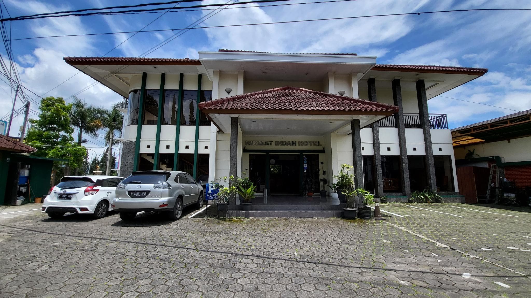 Hikmat Indah Hotel Lembang photo 4