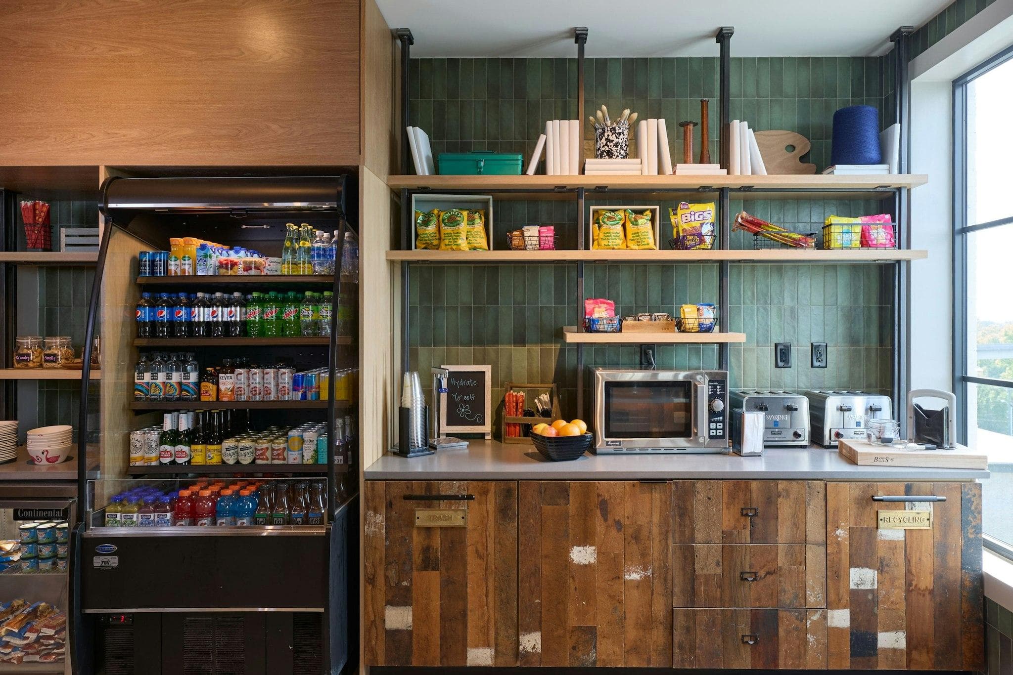 Moxy Charleston Downtown photo 5