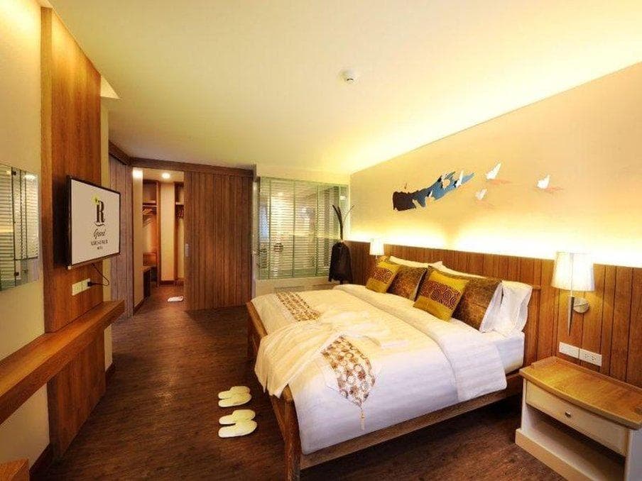 Grand Ratchapruek Hotel photo 2