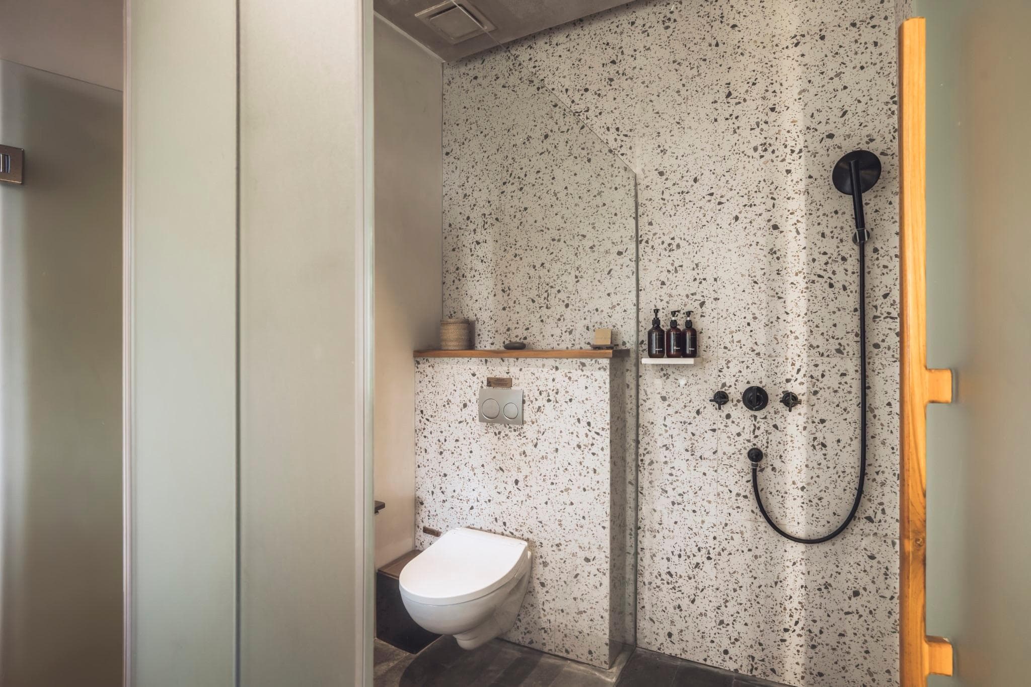 Suara Alam Ubud Villa by Ini Vie Hospitality photo 2