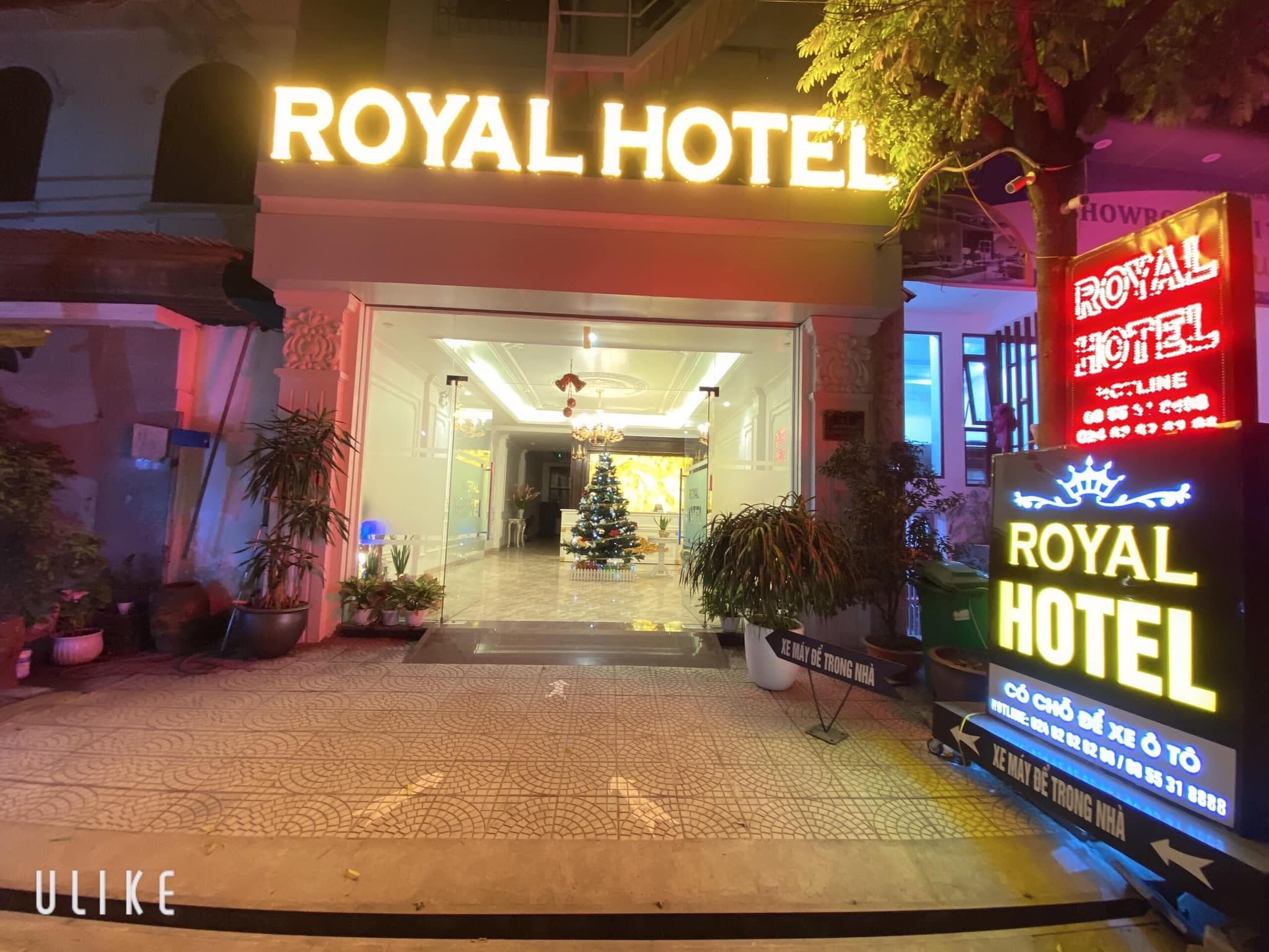 ROYAL HOTEL
