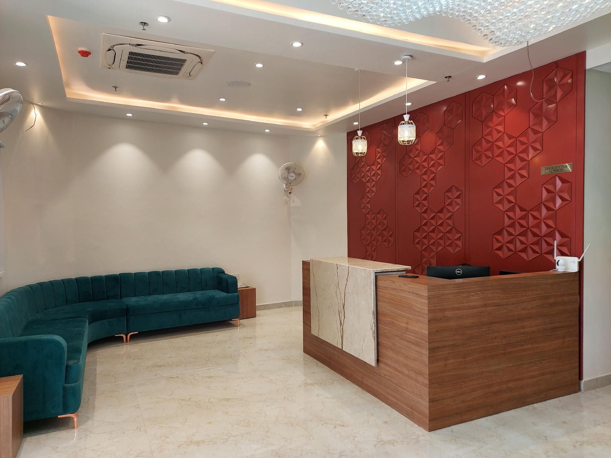 Hotel Satsang Grand photo 4