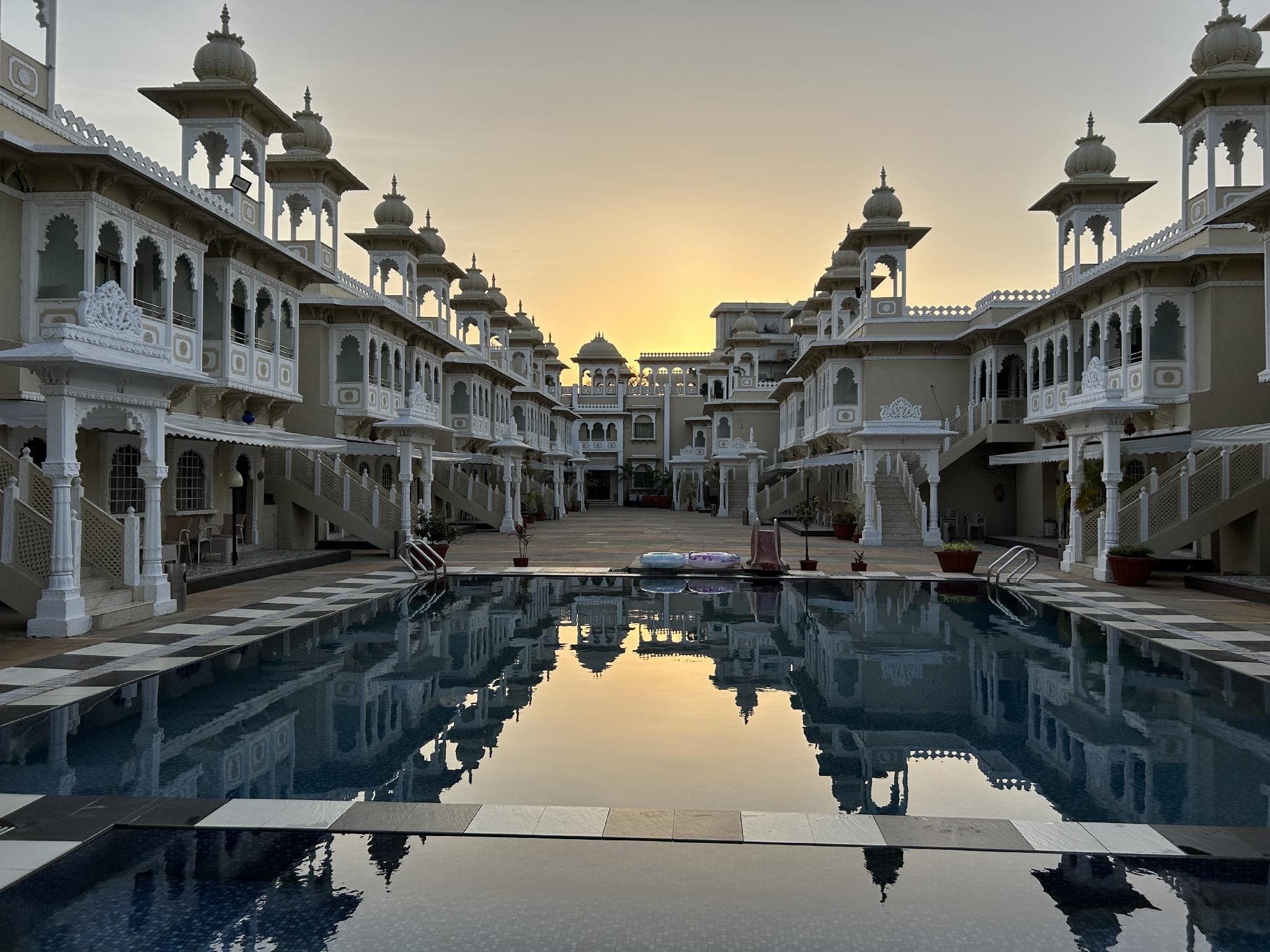 Hotel Gautam photo 3