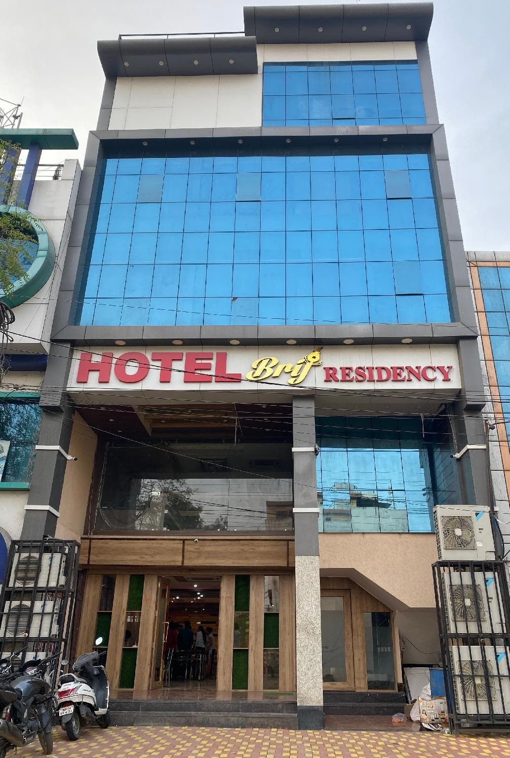 Hotel Brij Residency