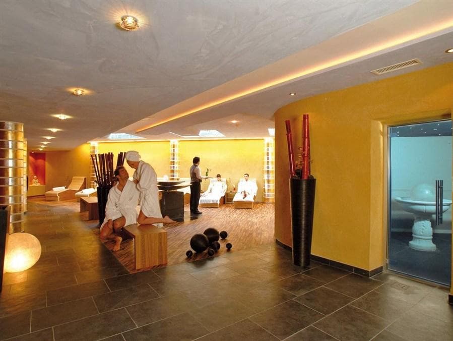 Hotel Vier Jahreszeiten photo 5