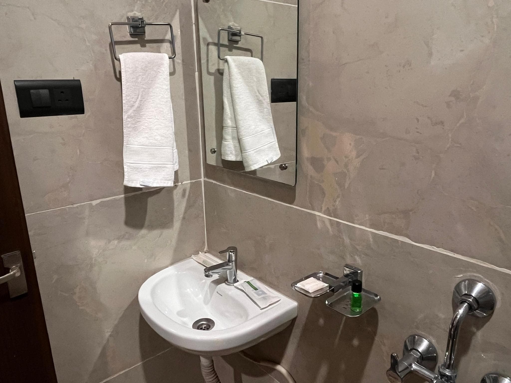 The Elite Hotel photo 4