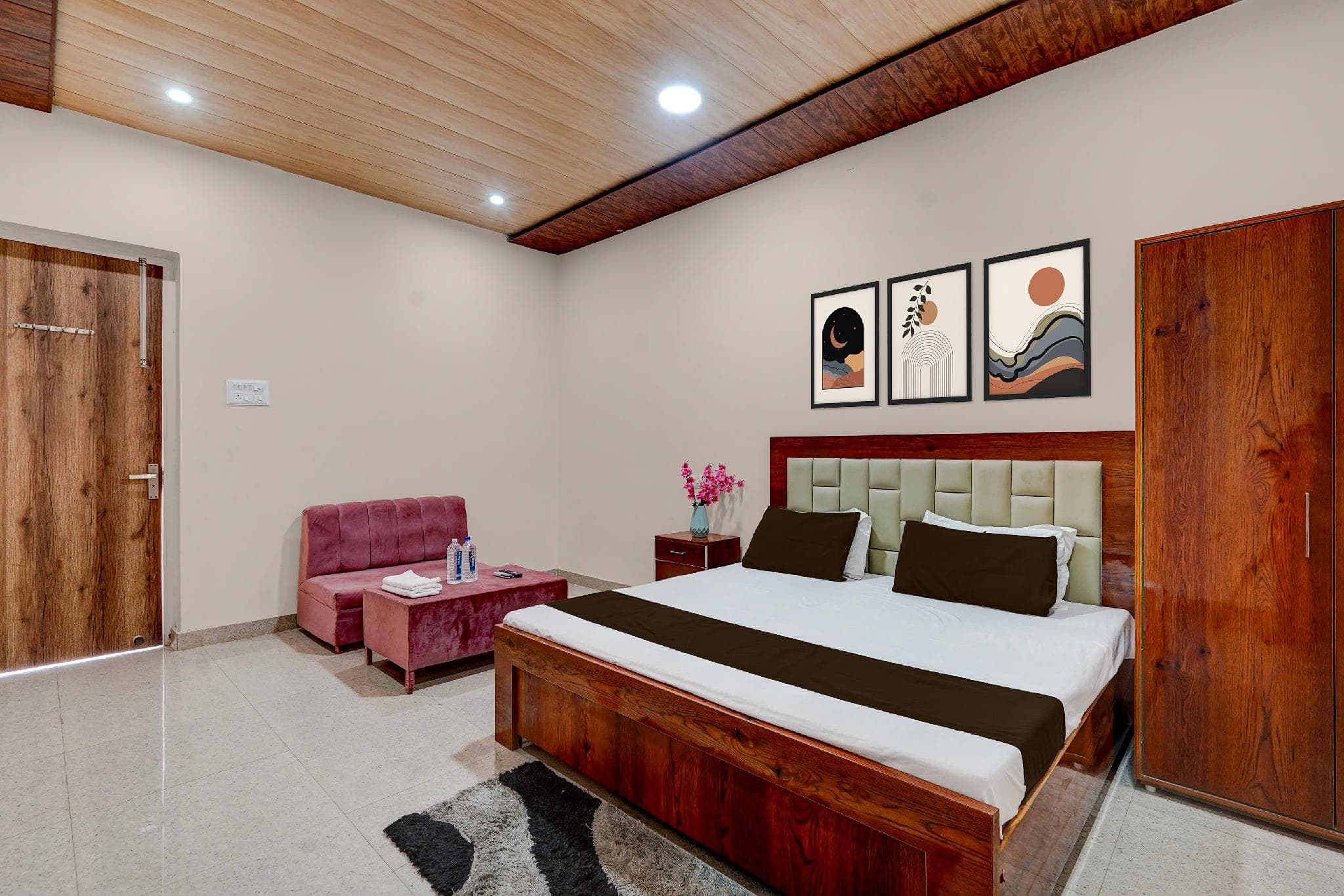 Super Hotel O Takrohi Hospital Road Formerly Madhuraj Palace photo 2