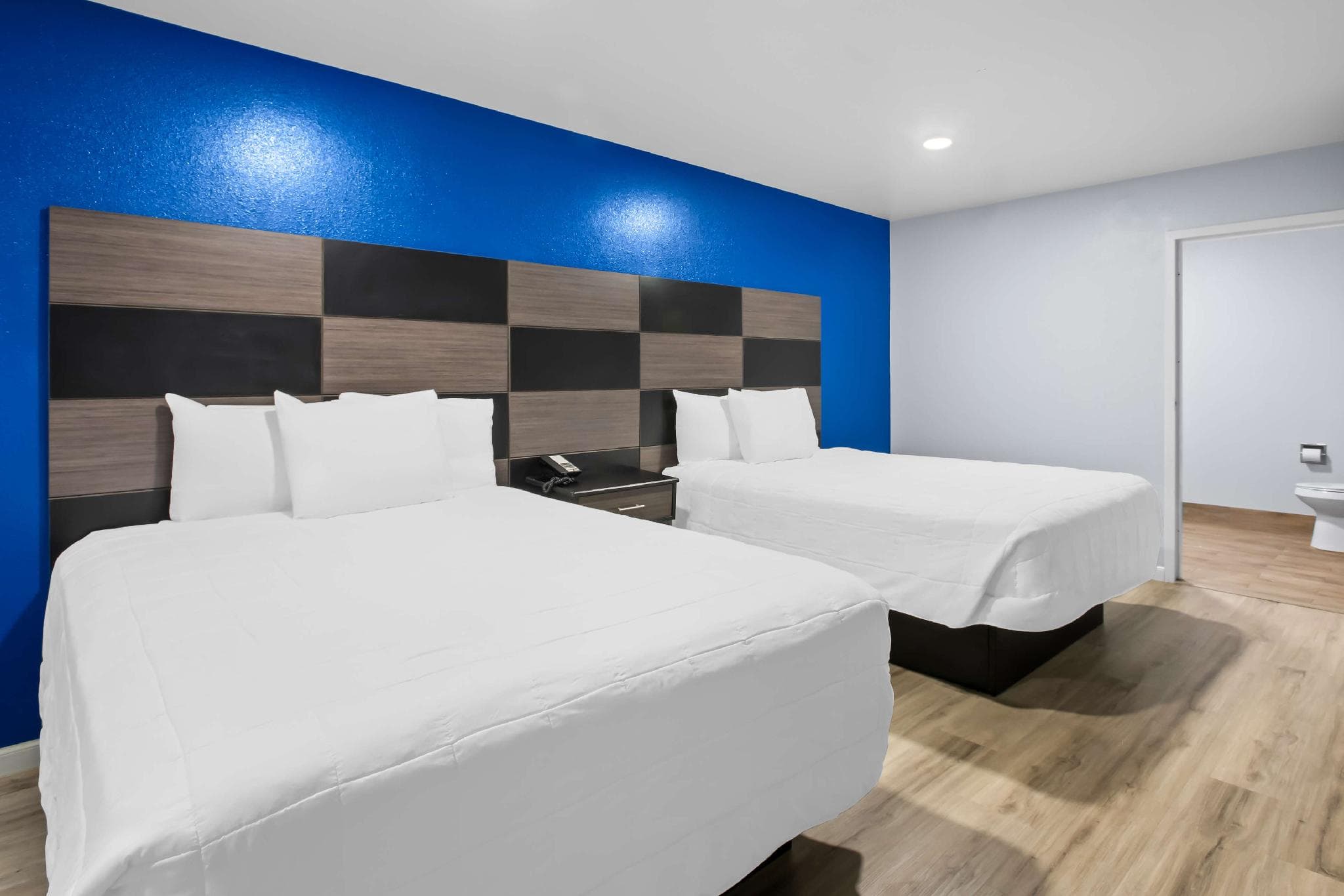 Americas Best Value Inn Gonzales photo 2