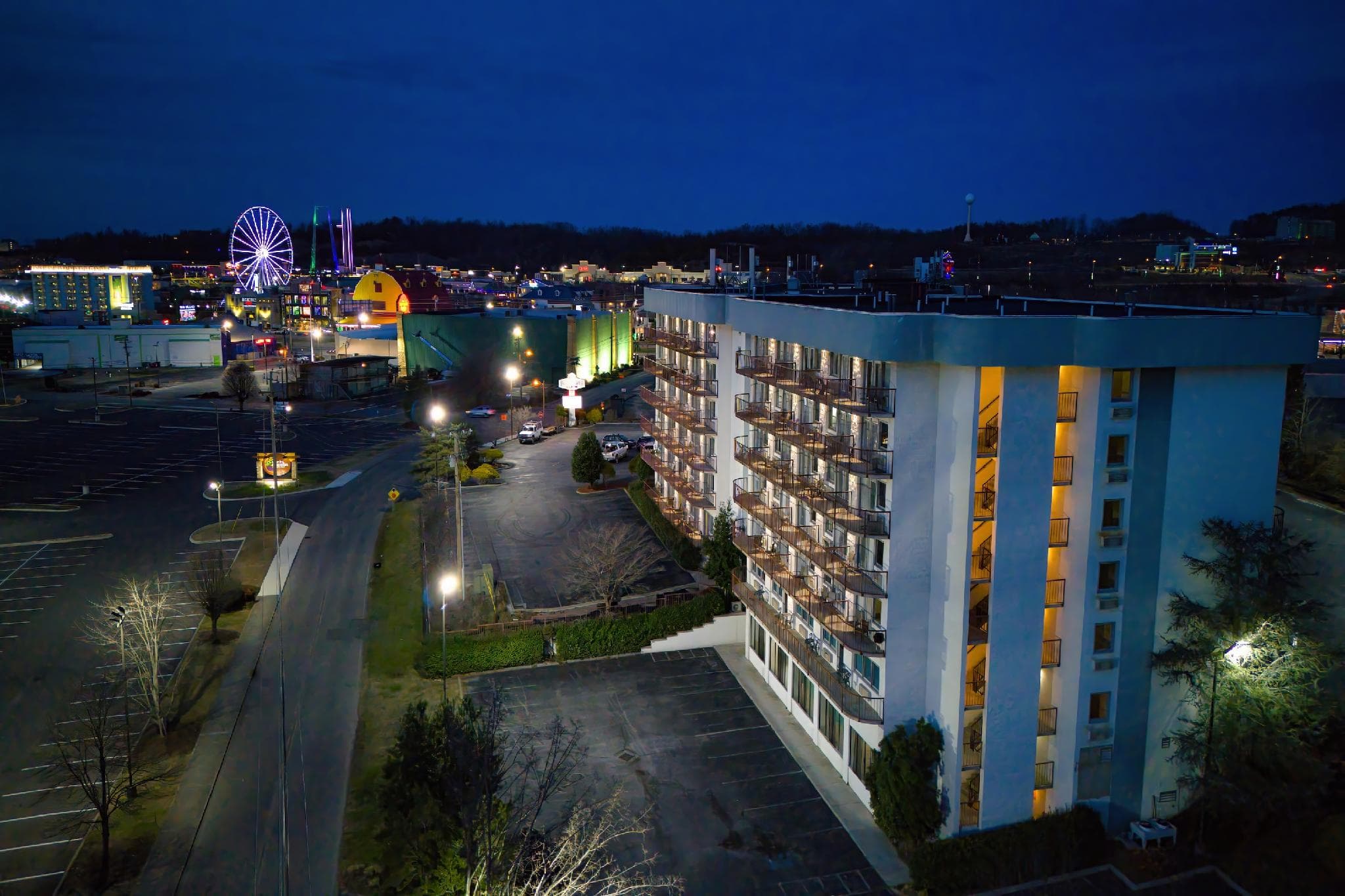 Park Tower Inn photo 4
