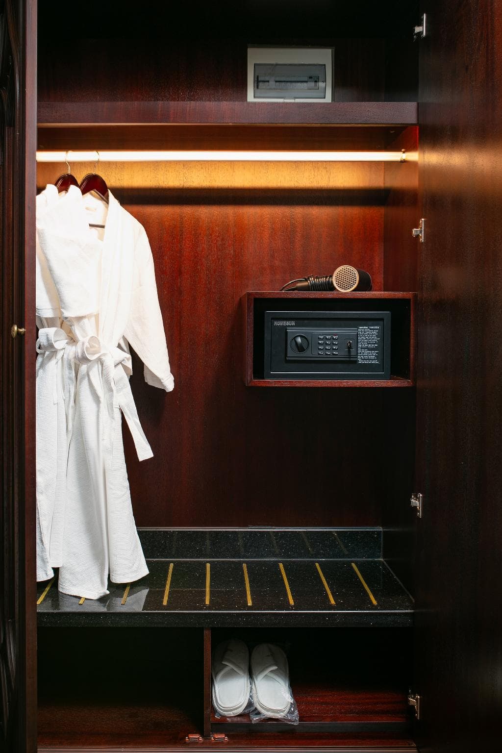 Le Chanvre Hanoi Hotel & Spa photo 3