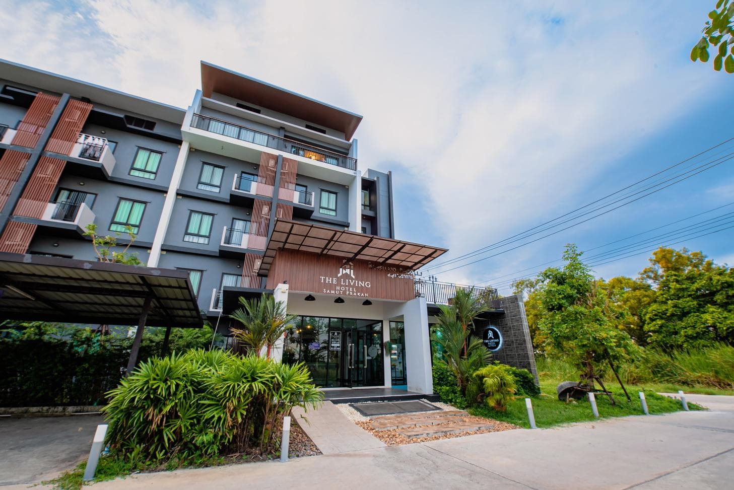 The living Hotel Samutprakan photo 5