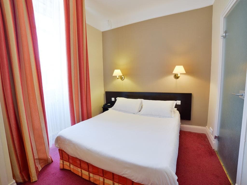 Mercure Bayonne Centre Le Grand Hotel photo 2