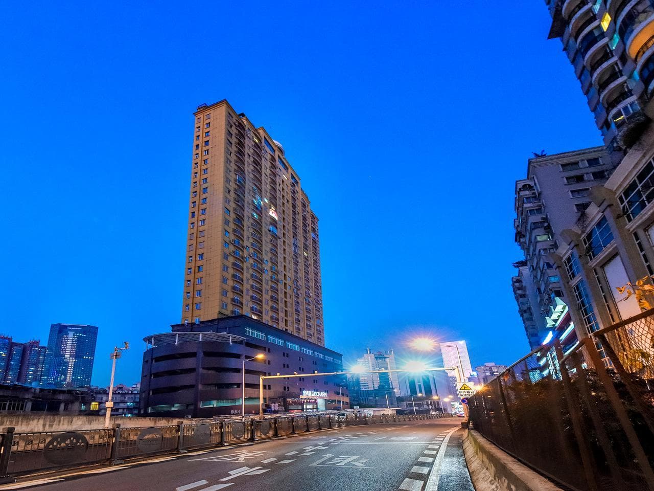 Echarm Hotel Guiyang Zhongshan West Road Metro Station photo 5