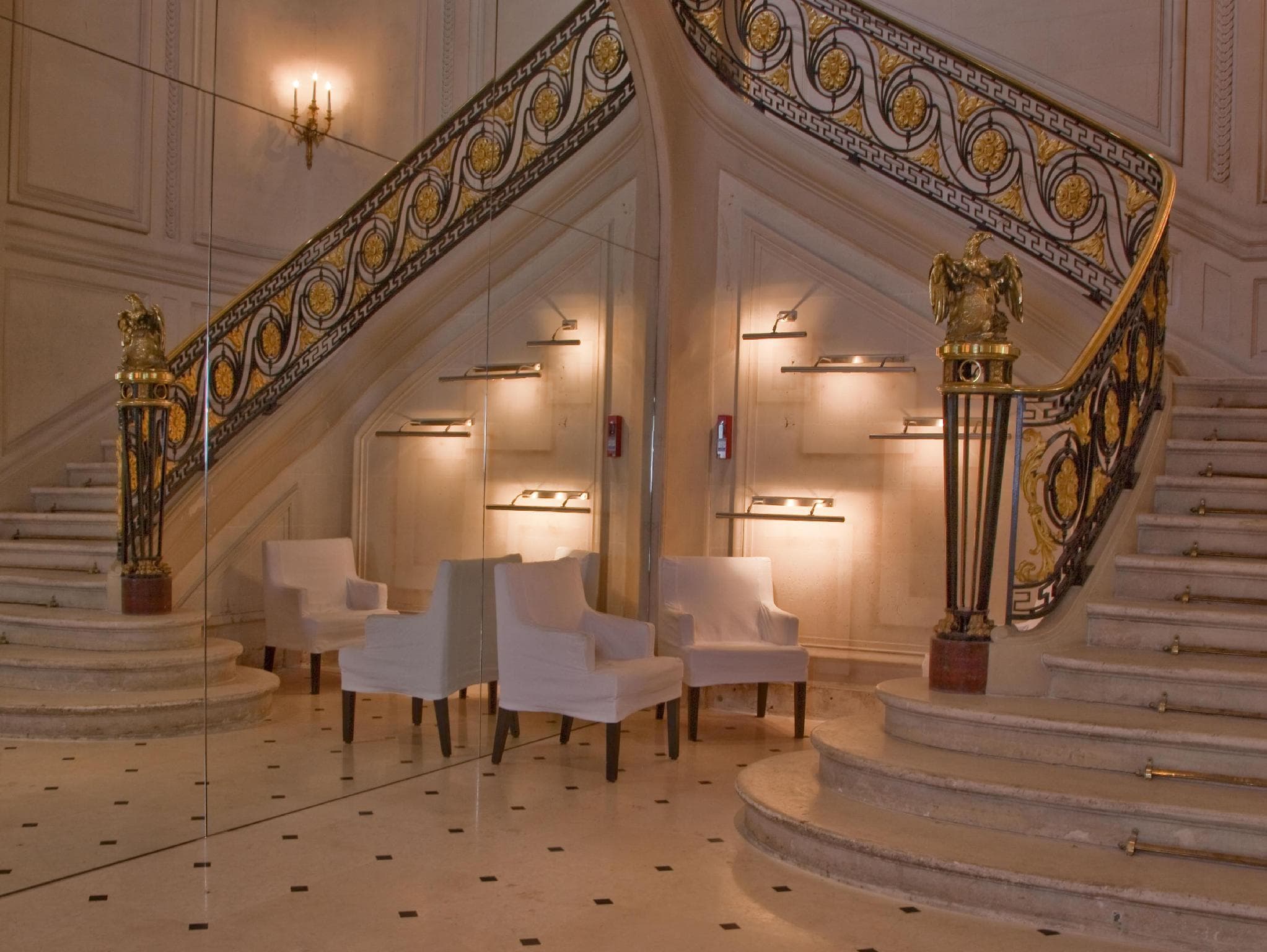 La Maison Champs Elysees