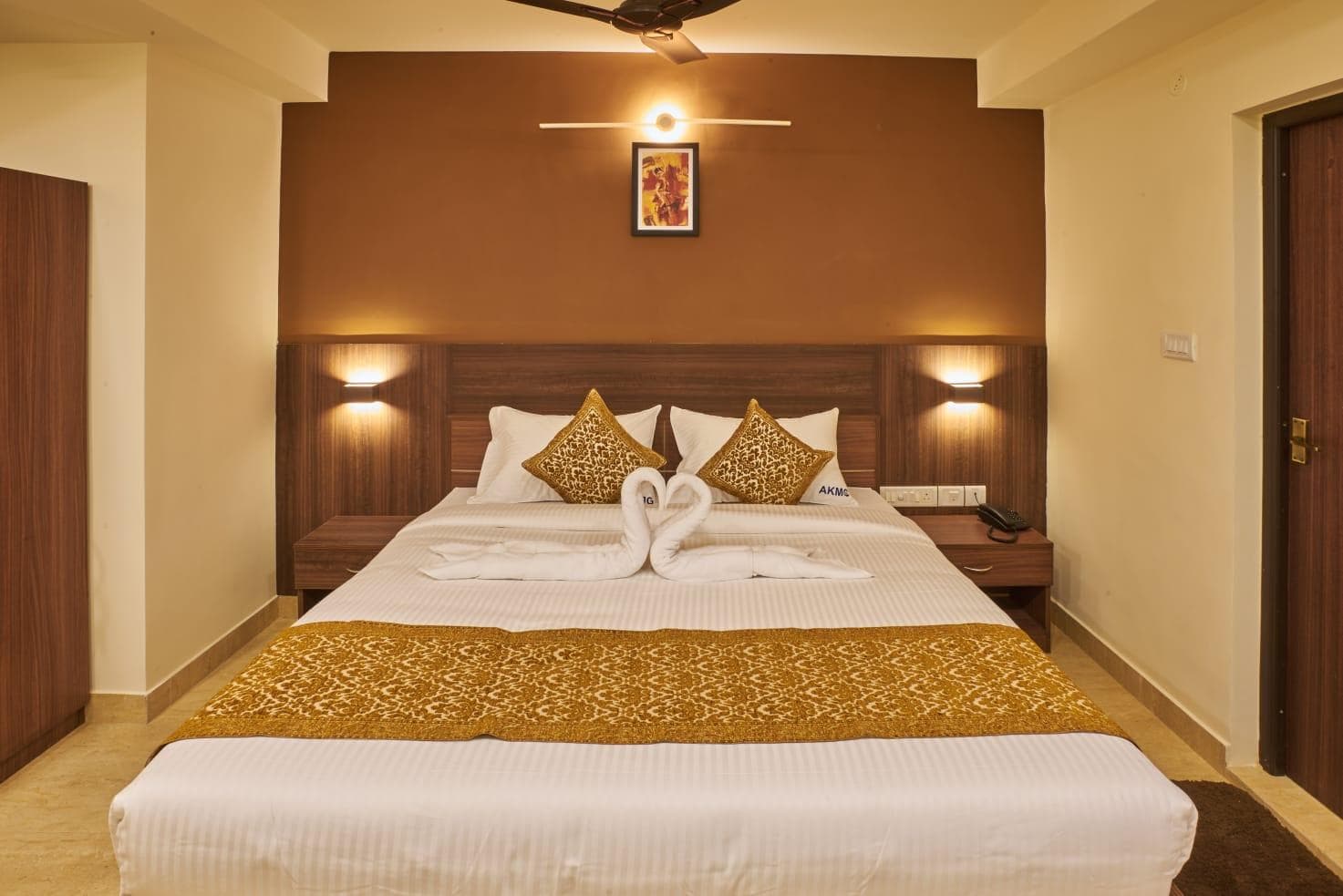 HOTEL AKMG TOWERS photo 2